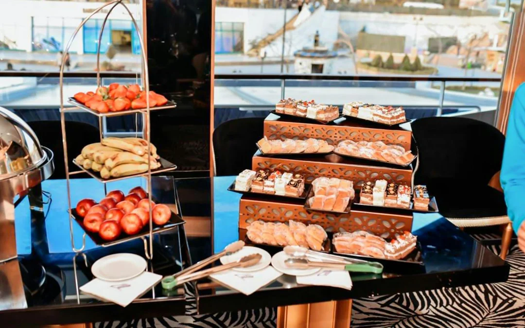 Nile Crystal 4-Star Cairo Dinner Cruise with Live Entertainment Image 4