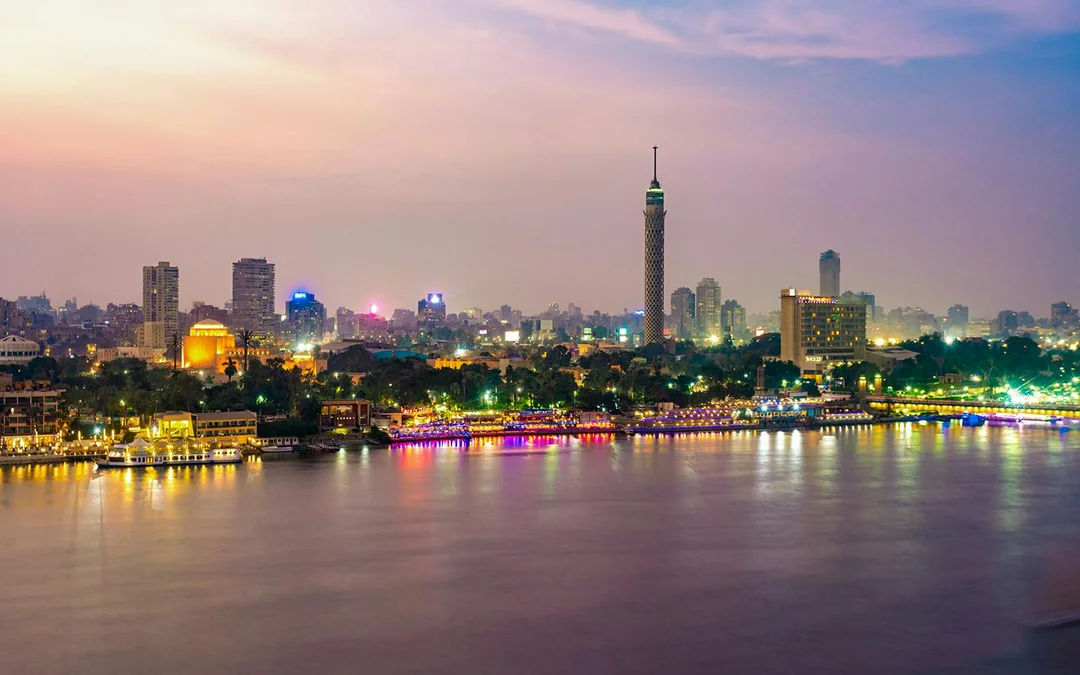 Nile Crystal 4-Star Cairo Dinner Cruise with Live Entertainment Image 5