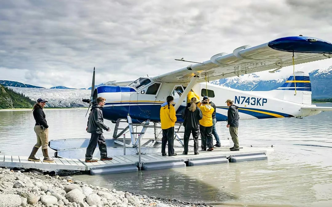Norris Glacier Seaplane, Paddle and Guided Hike Tour Image 1