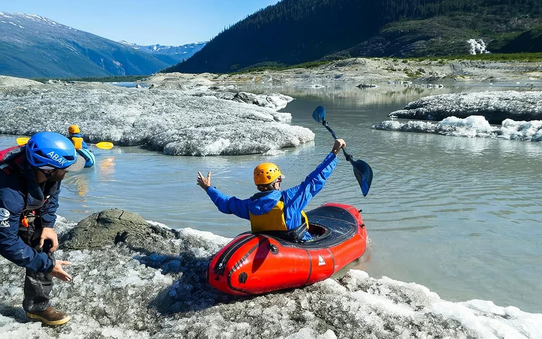 Norris Glacier Seaplane, Paddle and Guided Hike Tour Image 6