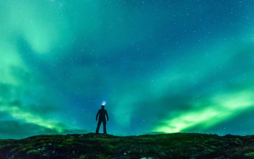 Northern Lights: 4x4 Off-Road Adventure with Treats & Photos Image 4