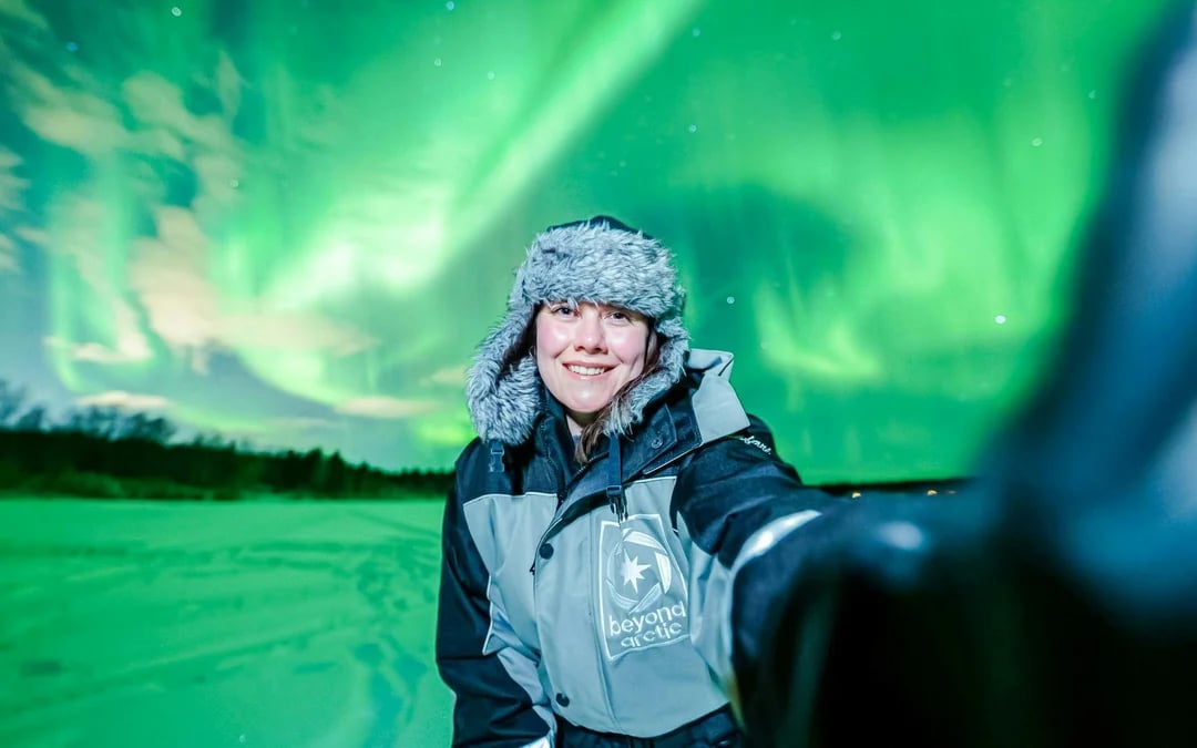 Northern Lights Small-Group Guided Tour with Professional Photography Image 7