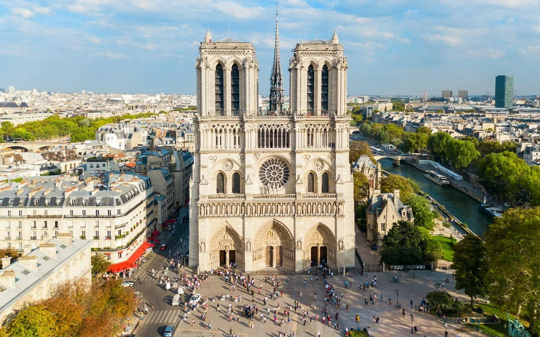 Notre-Dame to Panthéon Tour with Panthéon Ticket Image 4