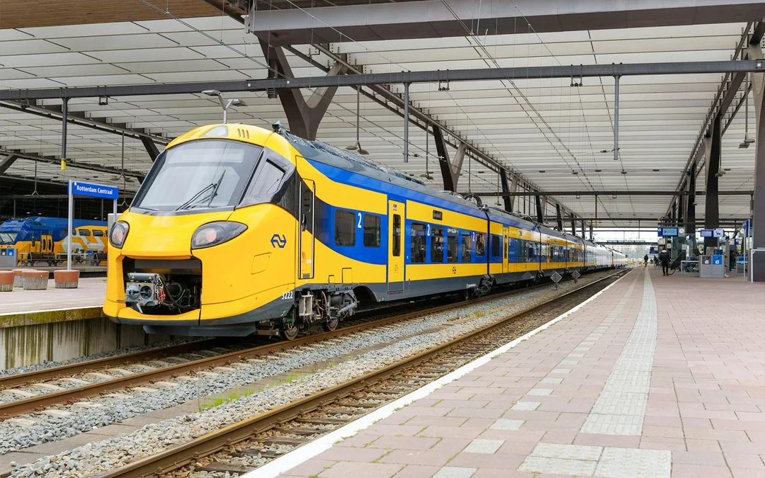 NS One-Way Tickets: Schiphol Airport to/from Amsterdam Central Image 5