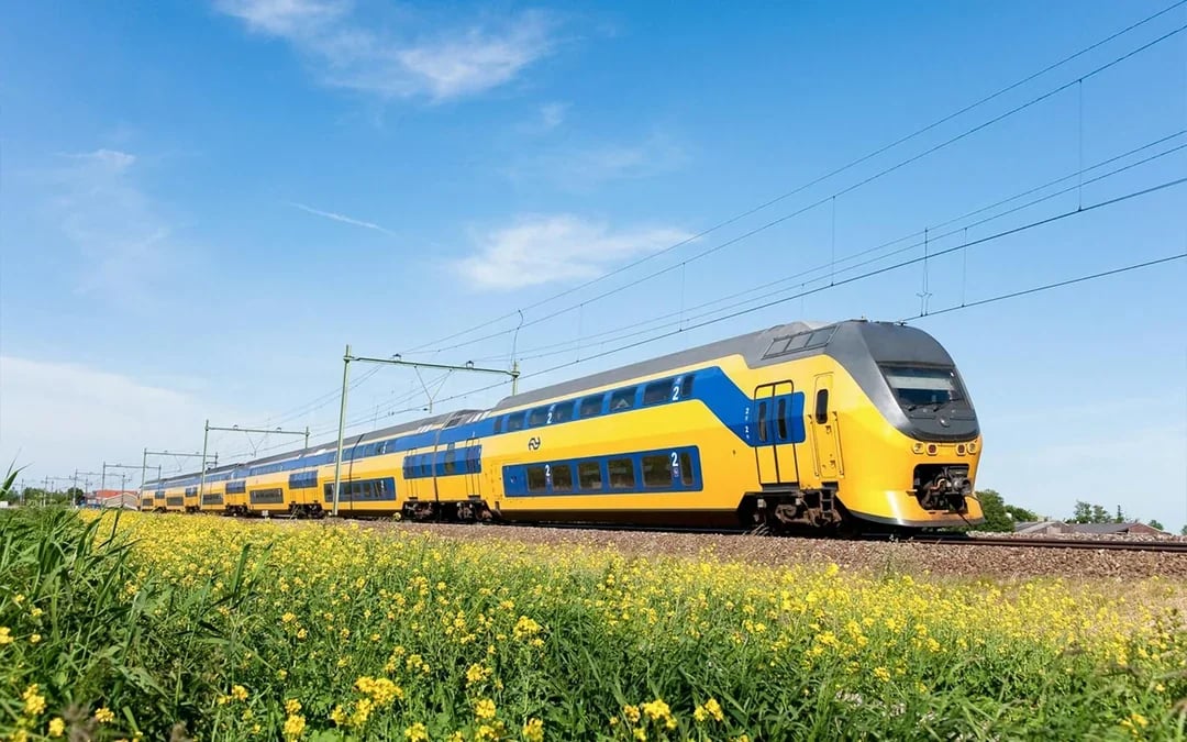 NS One-Way Tickets: Schiphol Airport to/from Amsterdam Central Image 7