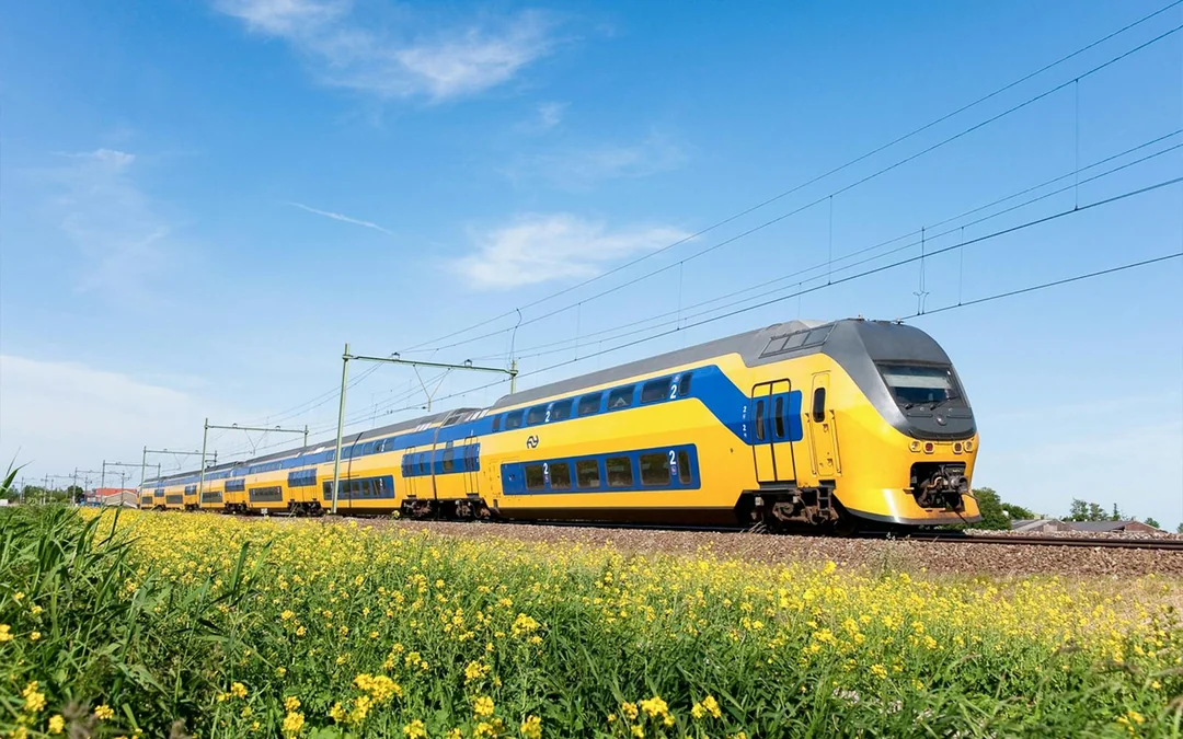 NS One-Way Tickets: Schiphol Airport to/from Amsterdam Central Image 7