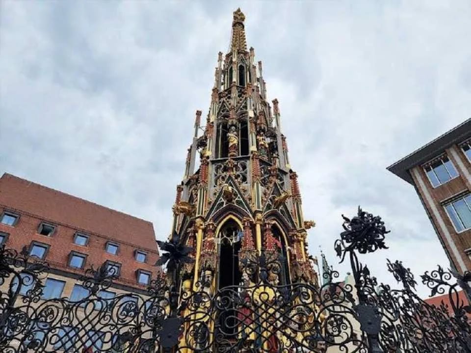 Nuremberg Imperial Castle interactive self-guided scavenger hunt