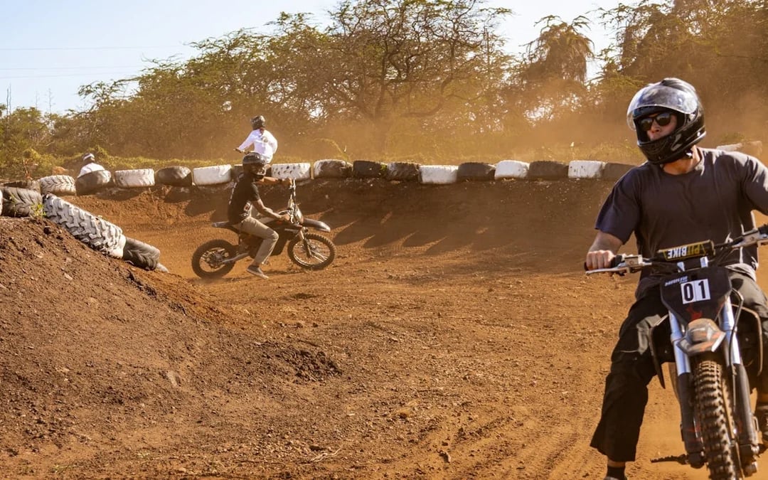 Oahu Electric Dirt Bike Experience with Expert Instruction Image 2