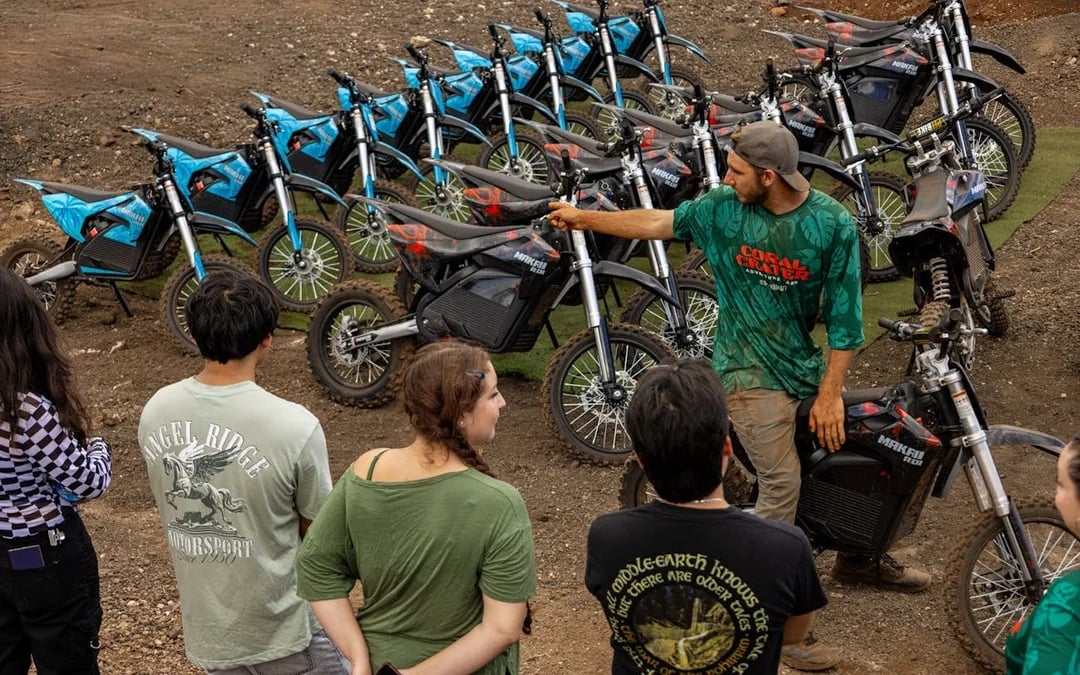 Oahu Electric Dirt Bike Experience with Expert Instruction Image 3