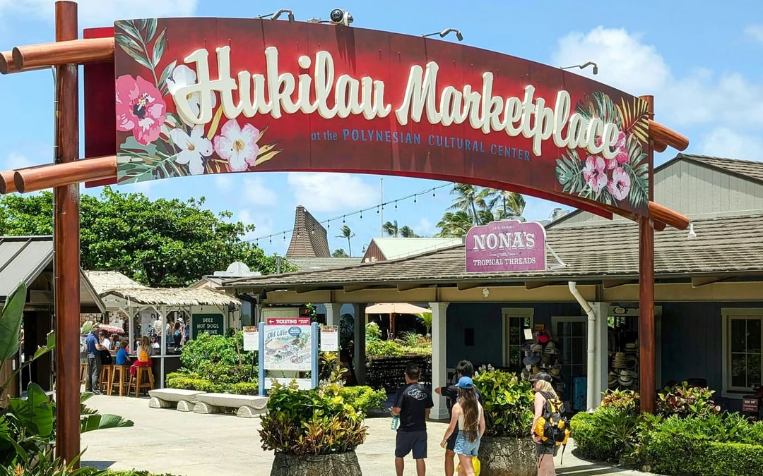 Oahu Grand Circle Island Tour with Hanauma Bay Admission Image 8