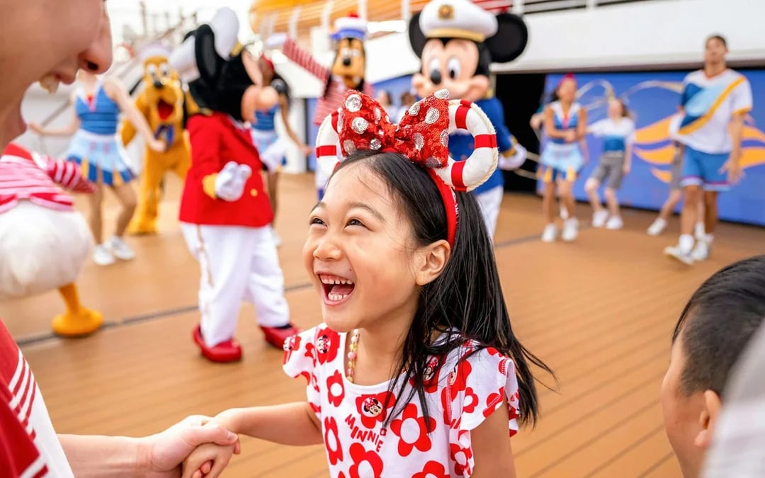 Oceanview Staterooms: Disney Adventure Cruise Image 8