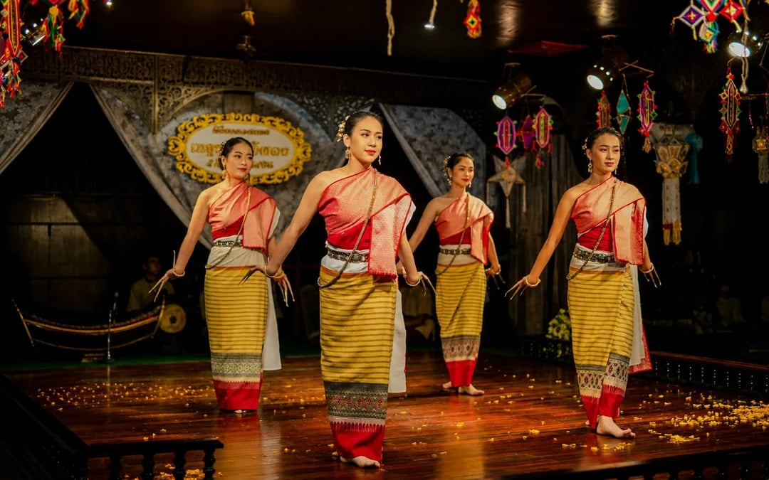 Old Chiangmai Cultural Center Khantoke Dinner & Lanna Show Image 6