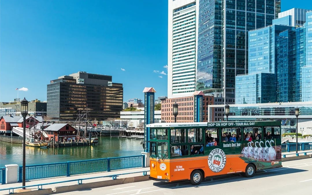 Old Town Trolley Tours: Boston Hop-on Hop-off Bus Tour Image 11