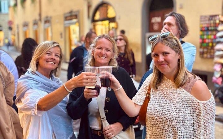 Oltrarno Artisan Walking Tour & Wine Windows in Florence Image 7