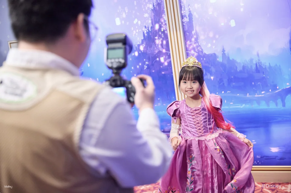 [One-Day Disney Princess Experience] Hong Kong Disneyland | Magic Makeup Salon - Disney Princess/Prince Styling and Photography Services