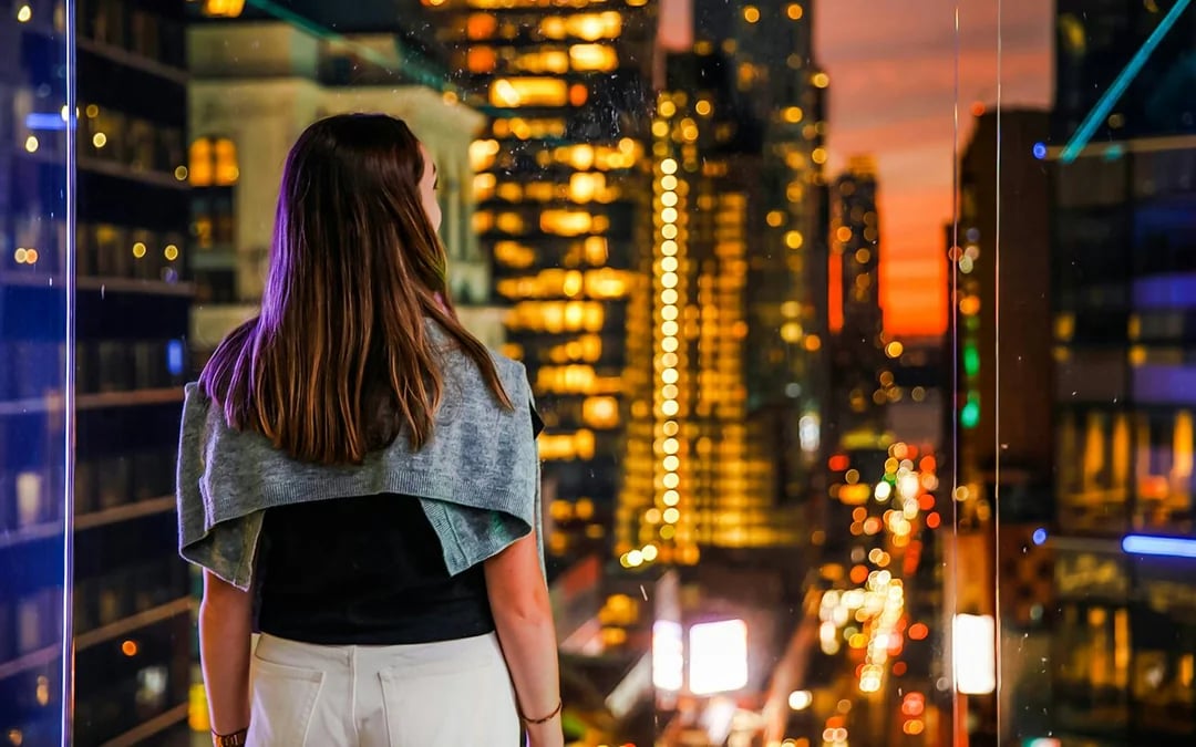 One Times Square Skywalk Tickets with Glass Elevator and Glass Walkway Image 2