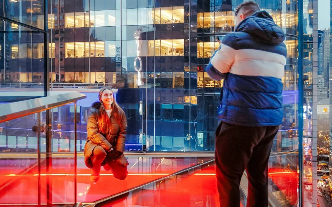 One Times Square Skywalk Tickets with Glass Elevator and Glass Walkway Image 4