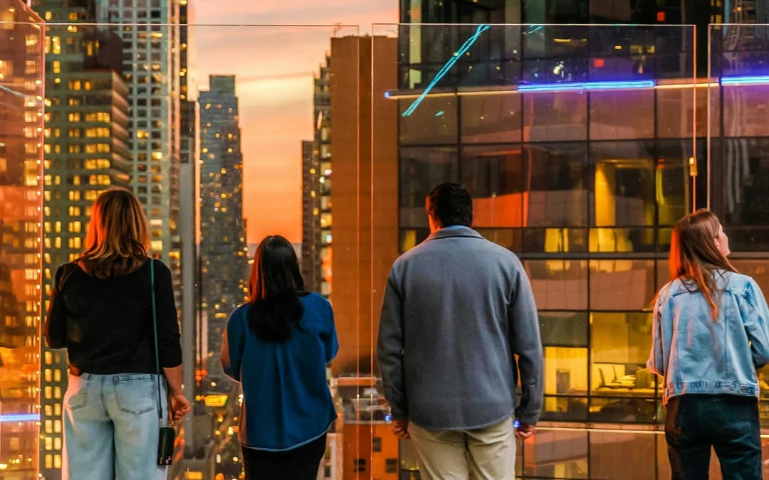 One Times Square Skywalk Tickets with Glass Elevator and Glass Walkway Image 7