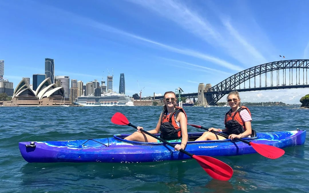 Opera House & Sydney Harbour Kayaking Tour Image 9