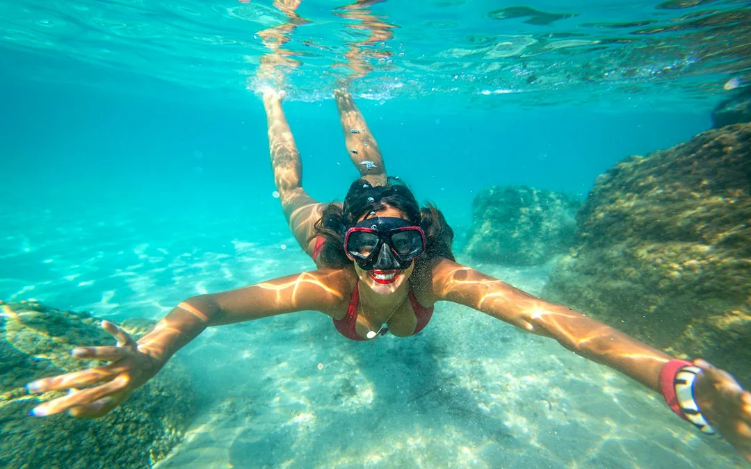 Orange Bay Island: Boat Trip with Snorkeling, Meals & Transfers Image 5