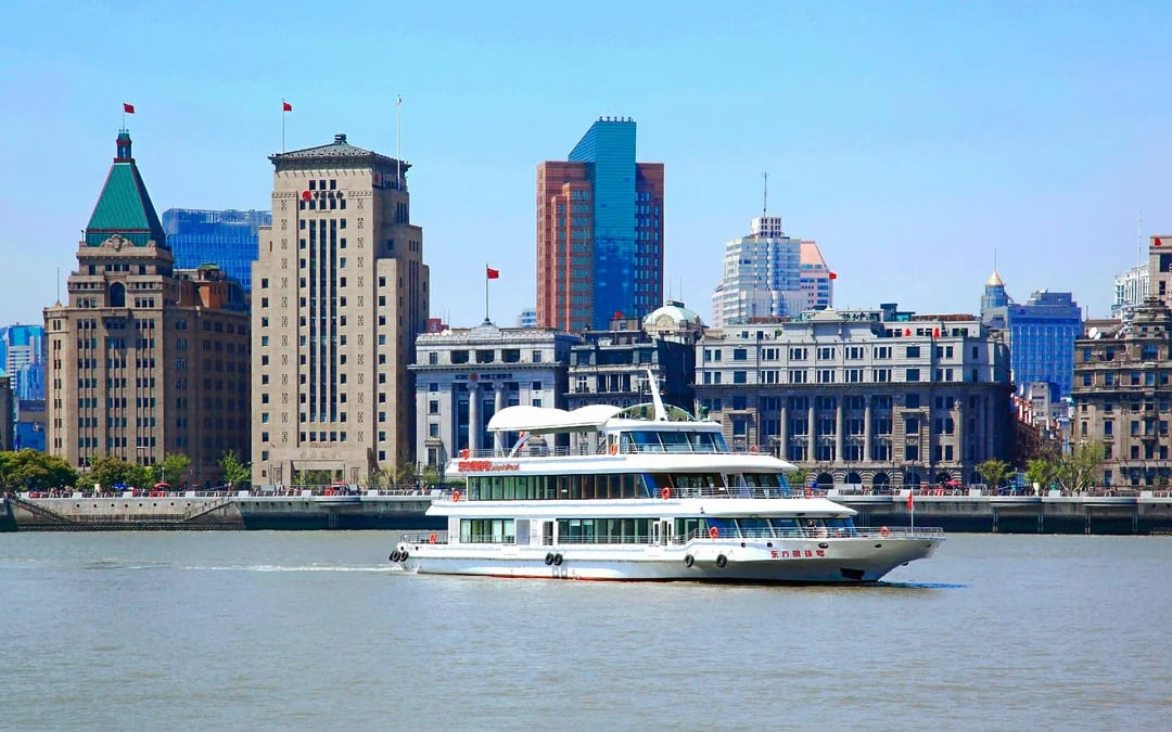 Oriental Pearl Radio & Television Tower with Huangpu River Cruise Image 2