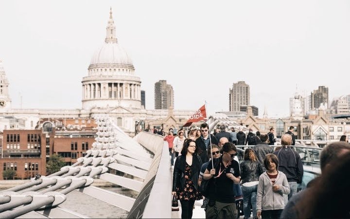 Original Harry Potter Locations Guided Walking Tour with Interactive Games and Reenactments Image 9