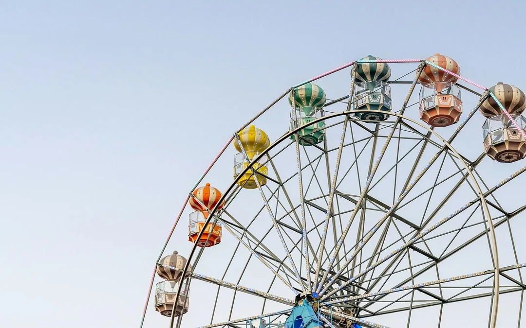 Orlando: Old Town Ferris Wheel Ticket & Meal Voucher Image 9