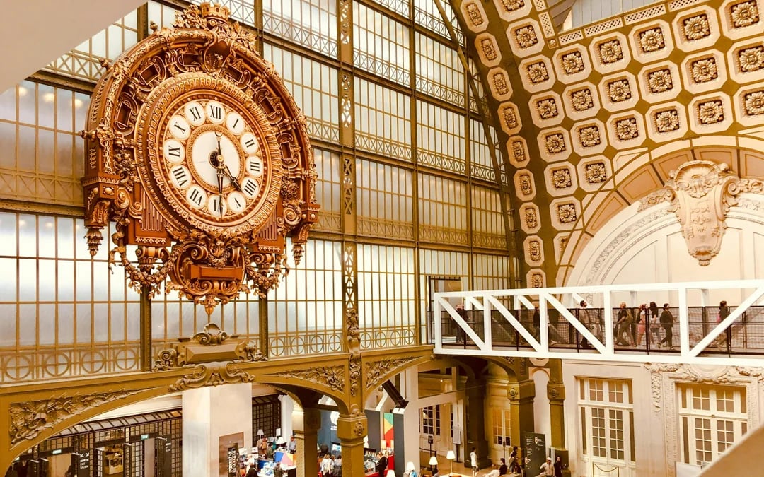 Orsay Museum Tickets & Brunch at Ladurée Image 3