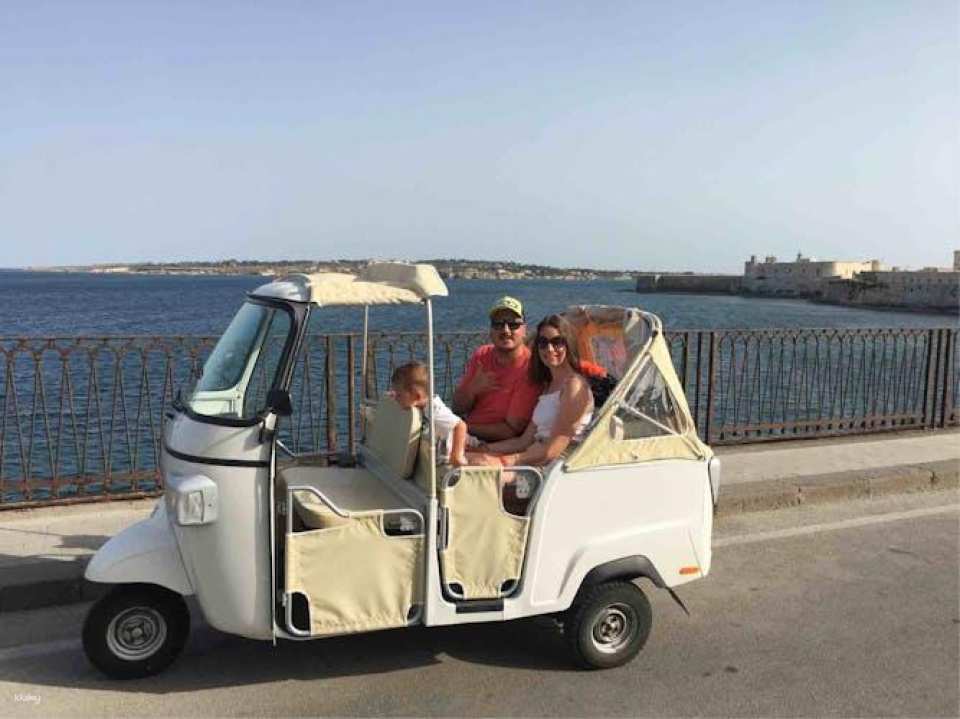 Ortygia private tour by Ape Calessino