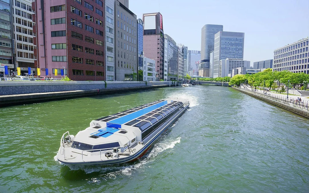 Osaka Amazing Pass: Osaka Castle, Umeda Sky Building, River Cruise + Unlimited Metro Image 3