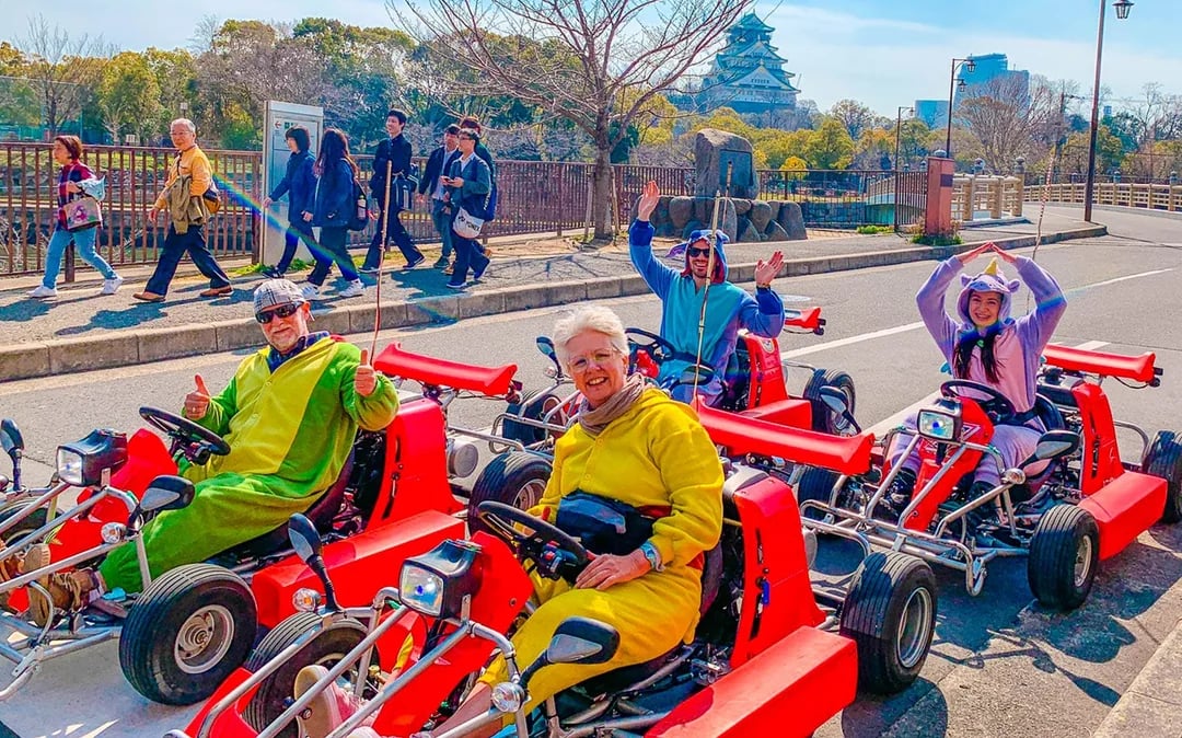 Osaka: Castle, Dotonbbori & Namba 60/90-Min Go-Karting Experience by Akiba Kart Image 2