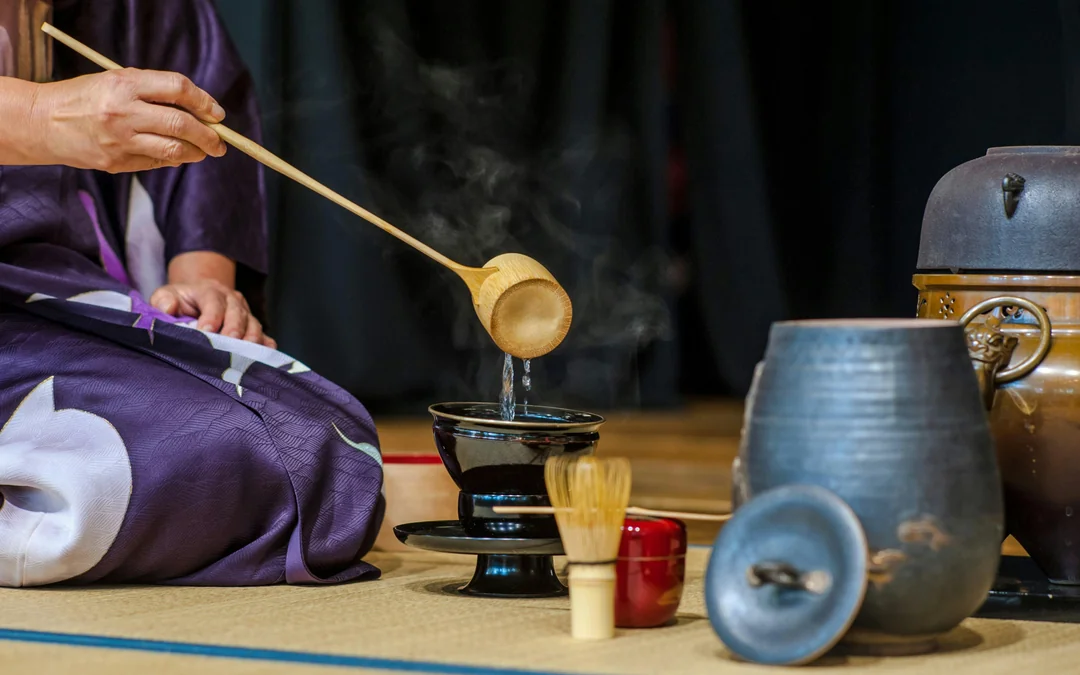 Osaka Dotonbori Area: Tea Ceremony & Matcha-Making Experience Image 3
