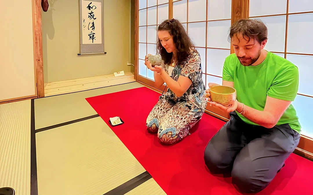 Osaka Dotonbori Area: Tea Ceremony & Matcha-Making Experience Image 4