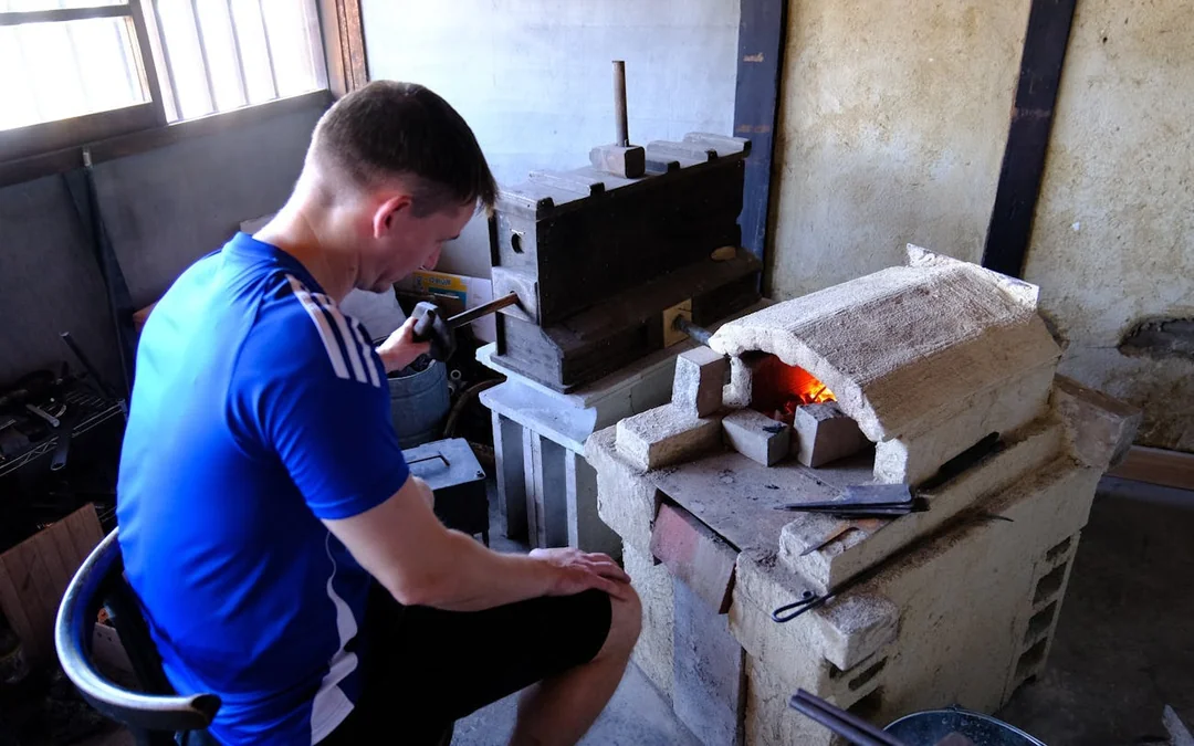 Osaka: Guided Tour of Mochi Tasting, Traditional Knife Maker or Blacksmith Image 3