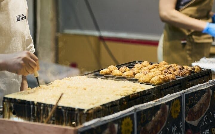 Osaka Guided Walking Tour and Dotonbori River Cruise Ticket Image 6