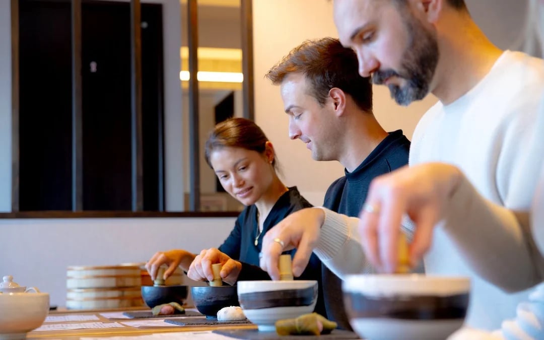 Osaka Matcha-Making Cooking Class Image 1