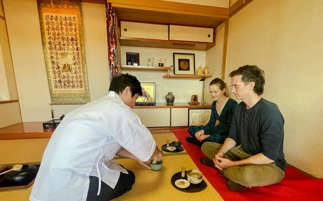 Osaka Ramen and Sushi Cooking Class with Tea Ceremony Image 5