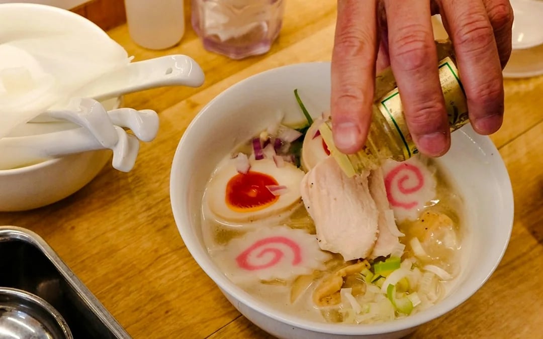 Osaka Ramen-Making Cooking Class Image 2