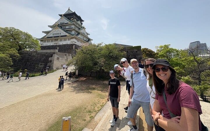 Osaka Small-Group Bike Tour of Cultural Landmarks with Lunch and Tea Break Image 5