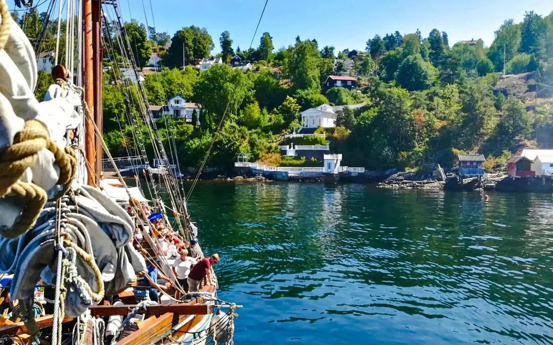 Oslo: Oslofjord Sightseeing Cruise by Sailing Ship Image 4