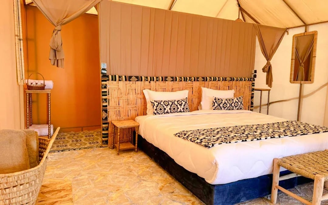 Overnight Agafay Desert Tour with Dinner Show & Pool Access Image 6