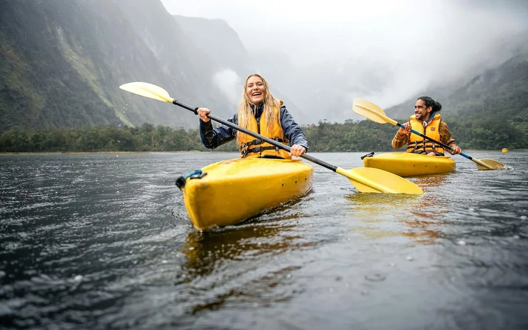 Overnight Milford Sound Cruise with Dinner & Activities Image 2