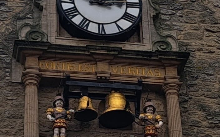 Oxford Time Thief: Self-Guided City Exploration Game Image 1