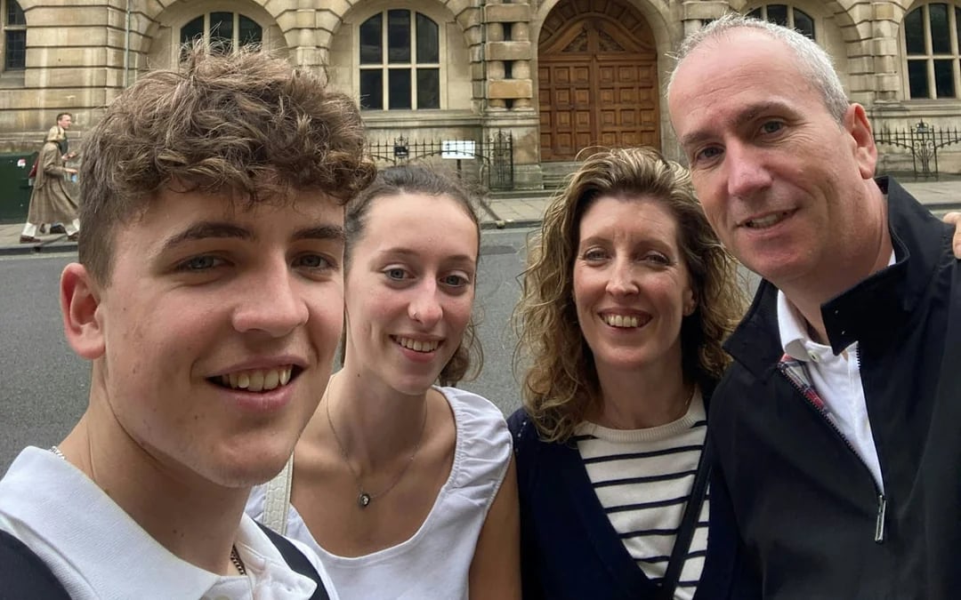 Oxford Time Thief: Self-Guided City Exploration Game Image 6