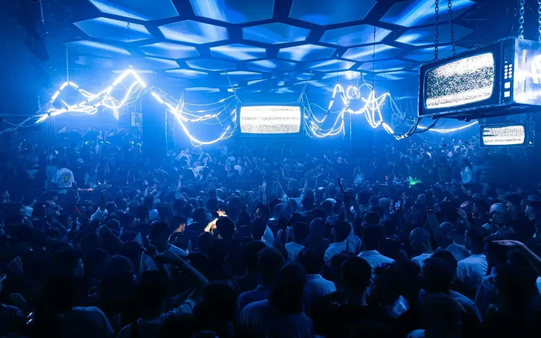 Pacha on Fridays: Music On Tickets Image 3