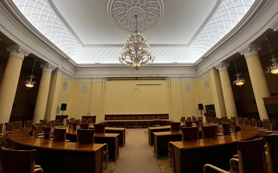 Palace of Culture and Science Guided Tour with Skip-the-Line Entry in Warsaw Image 2