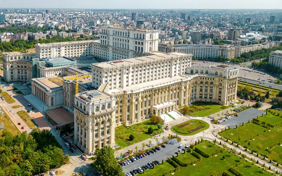 Palace of Parliament Bucharest Skip-the-Line Tickets with Guided Tour Image 5