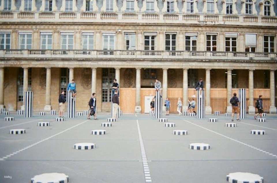 Palais Royal and the Covered Galleries: walking audio tour