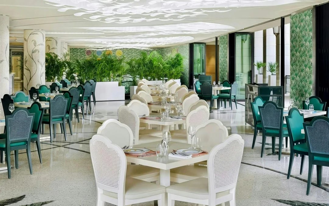 Palazzo Versace Dubai: Giardino Breakfast Buffet Image 2