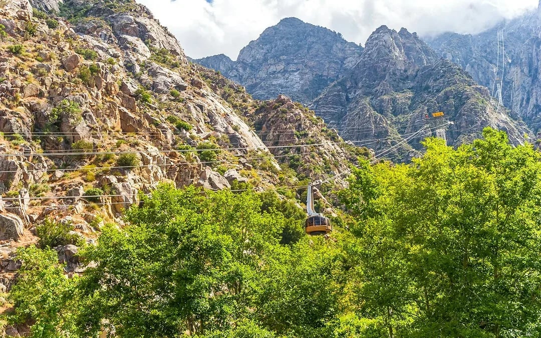 Palm Springs Aerial Tramway Round-Trip Tickets Image 6
